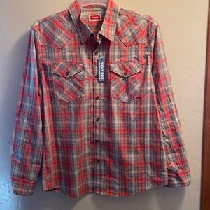 NWT Wrangler Men’s Slim Fit Long Sleeve Shirt